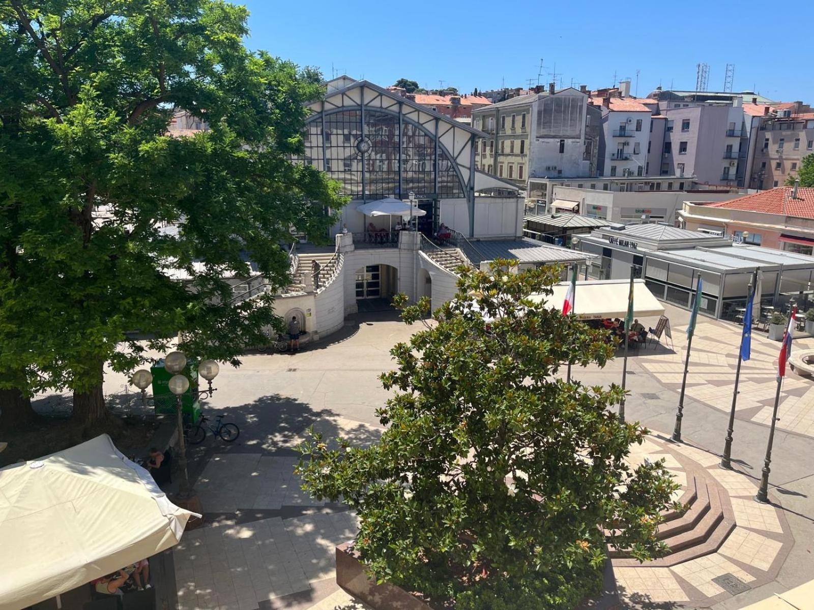 Piazza Delle Erbe